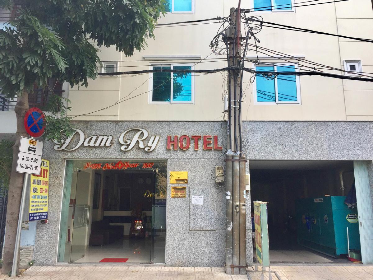 Damry Hotel Thành Pho Ho Chí Minh Esterno foto